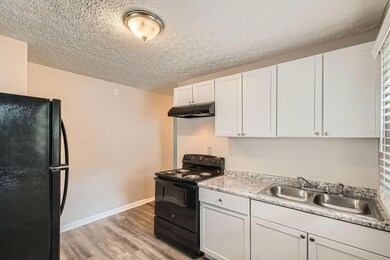 2357 Argyle Dr - Web Quality - 003 - 04