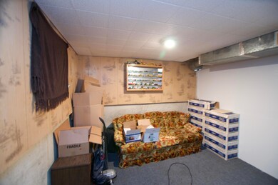 1313 11th Ave SW, Jamestown, ND 58401 - photo 6