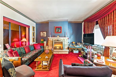 1042 Blackadore Ave, Pittsburgh, PA 15221 - photo 6