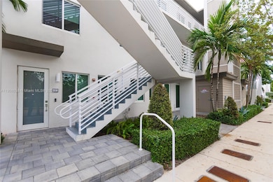 6401 NW 103rd Place unit 301, Doral, FL 33178 - photo 3