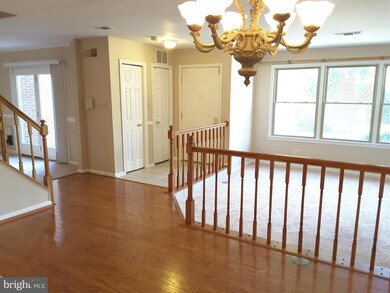 12606 Kempston Ln unit 6, Woodbridge, VA 22192 - photo 5