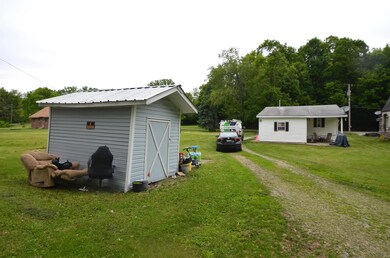 1541 Garfield St, Wabash, IN 46992 - photo 2