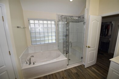 3303 Deer Trail Dr, Alvin, TX 77511 - photo 7