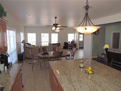 28 Clevelys Ln, Bella Vista, AR 72715 - photo 6