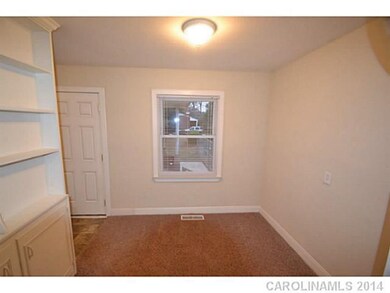 Dining Room - New carpet and freshly painted in tw