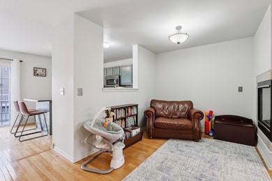 3 W Big Horn Dr unit 12, Hainesville, IL 60073 - photo 5