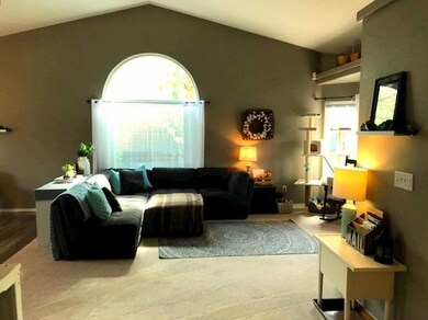 538 NW Buddy Ln, Grants Pass, OR 97526 - photo 5