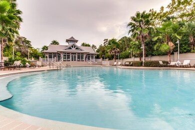 Grande%20Pointe%20-%20Pool%20Area%201