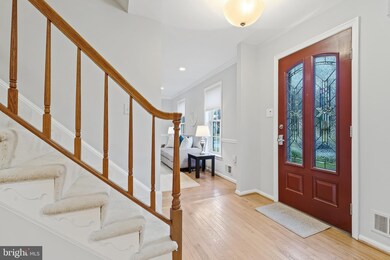 11017 Rutledge Dr, North Potomac, MD 20878 - photo 2