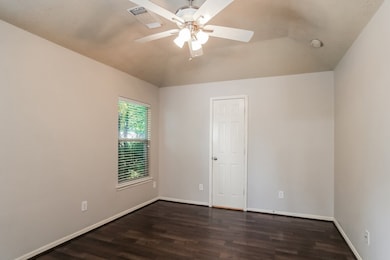 11303 Northam Dr, Tomball, TX 77375 - photo 7