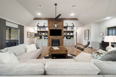 Open floorplan, living area with gas fireplace