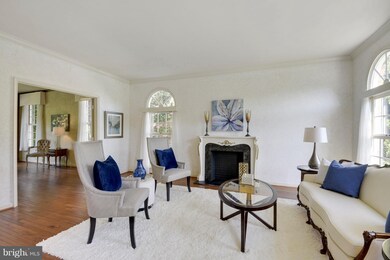 5434 Ashleigh Rd, Fairfax, VA 22030 - photo 4