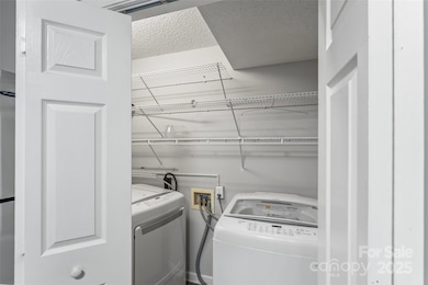 1533 20th Ave NE, Hickory, NC 28601 - photo 7