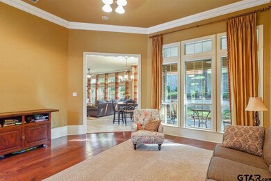 1137 1137 Ashwood, Tyler, TX 75703 - photo 3