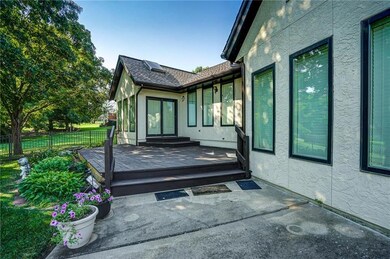 5105 SW Mallard Point, Lees Summit, MO 64082 - photo 4