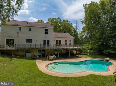 5586 Linton Rd, Sykesville, MD 21784 - photo 7