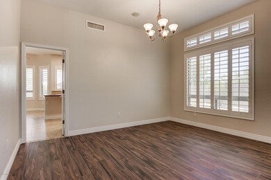 7641 E Snowdon Cir-15
