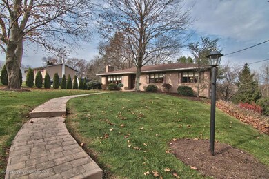 104 Mosswood Rd, Roaring Brook Township, PA 18444 - photo 2