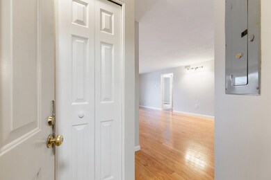 196 Locust St unit 2-407, Lynn, MA 01904 - photo 7