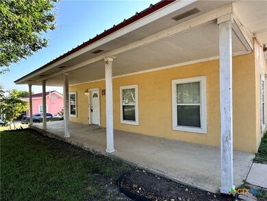 3340 Dacy Ln unit 9, Kyle, TX 78640 - photo 5