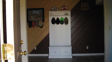 5318 W Shaw Butte Dr, Glendale, AZ 85304 - photo 3