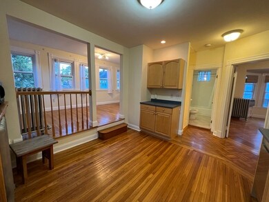 61 Walnut St unit 2, Somerville, MA 02143 - photo 2