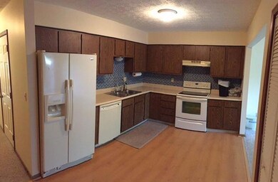 7623 Pickett Ln unit 1, Columbus, OH 43235 - photo 4