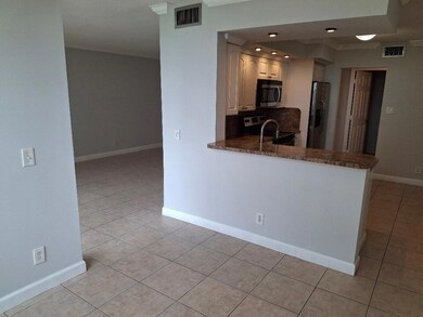 105 Lake Emerald Dr unit 405, Oakland Park, FL 33309 - photo 7