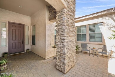 4615 E-006-042-VLT 8568-MLS_Size
