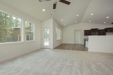 17119 Bakersfield (7 of 28)