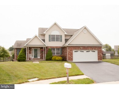 13 Biltmore Ct, Bear, DE 19701 - photo 2