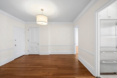 969 Park Ave unit 6C, New York, NY 10028 - photo 6