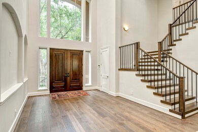 9163 Briar Forest Dr, Houston, TX 77024 - photo 4