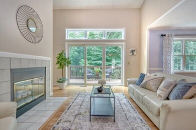11 Greystone Ct, Burlington, MA 01803 - photo 4