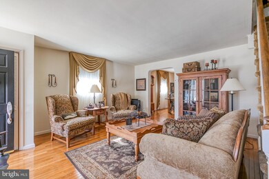 228 Blythe Ave, Drexel Hill, PA 19026 - photo 7