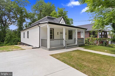 521 Opus Ave, Capitol Heights, MD 20743 - photo 4