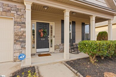 210 Marefair Ln, Simpsonville, SC 29680 - photo 4