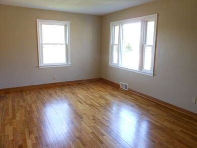 1401 Elreno St, Elkhart, IN 46516 - photo 2