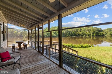 611 Essex Mill Rd, Dunnsville, VA 22454 - photo 7