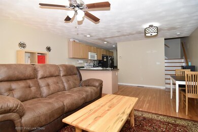 450 Providence St unit 18, West Warwick, RI 02893 - photo 5