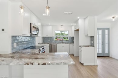 13724 River Forest Dr, Fort Myers, FL 33905 - photo 7