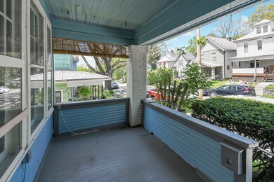 6-web-or-mls-209-e-patterson-ave