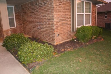 4213 Elf Owl Ct, Norman, OK 73072 - photo 3