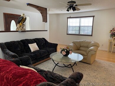 Entry and formal living room