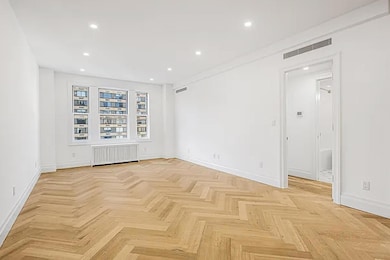 The Sabrina unit 11-N, New York, NY 10025 - photo 5