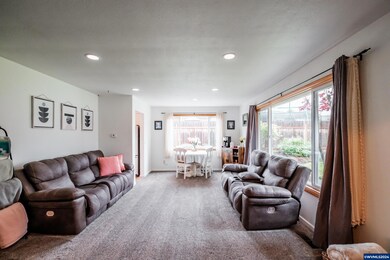 1817 13th Ave SW, Albany, OR 97321 - photo 6