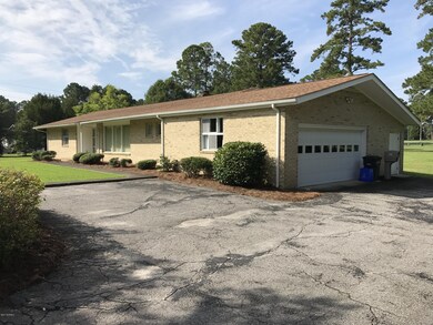 418 Country Club Dr, Jacksonville, NC 28546 - photo 4