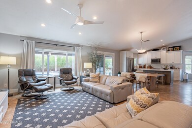 325 S Cathy Ct, Chandler, AZ 85226 - photo 6