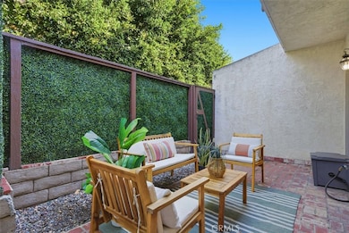 2406 Aviation Blvd unit C, Redondo Beach, CA 90278 - photo 2