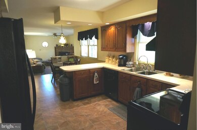 13174 Edgemont Rd, Smithsburg, MD 21783 - photo 4